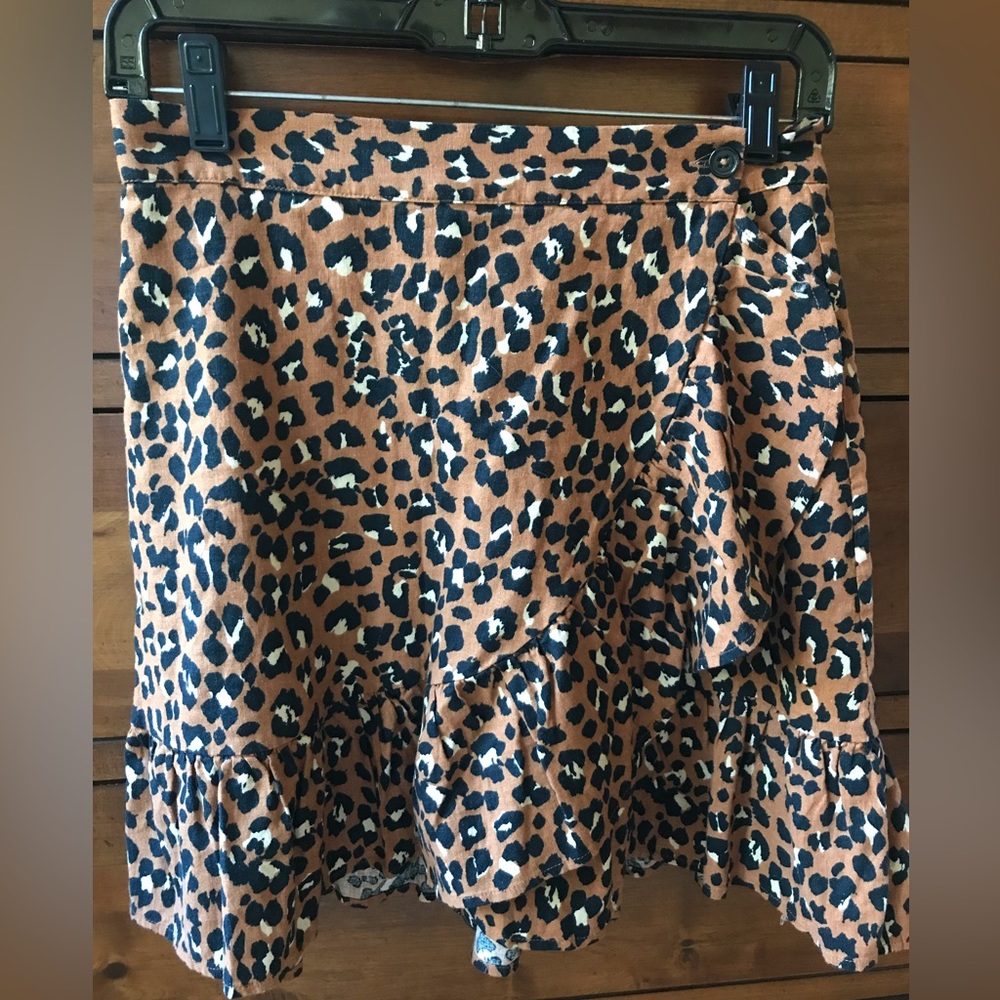Rails wrap skirt.